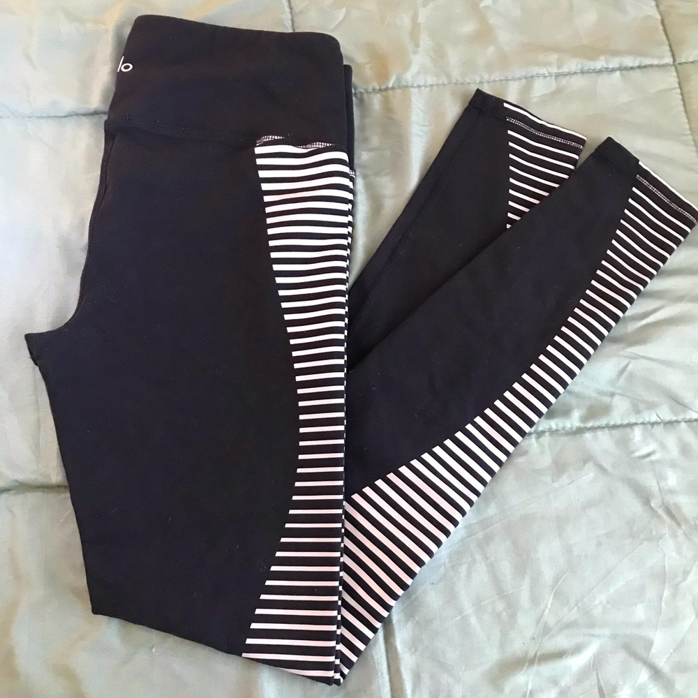 ALO YOGA HIGH-RISE LEGGINGS ❤️